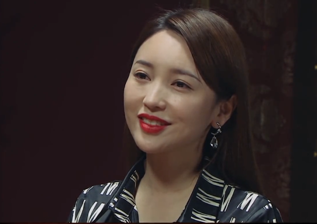 金莎 不喜欢人家攻击我人格 对导师章子怡的点评是不爽、愤怒的