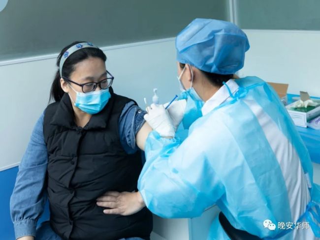 现场直击！广东高校启动新冠病毒疫苗接种