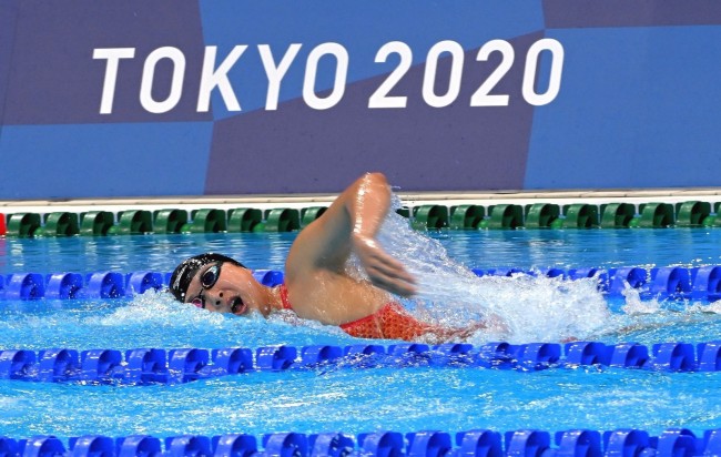 王简嘉禾获800米自由泳第五名