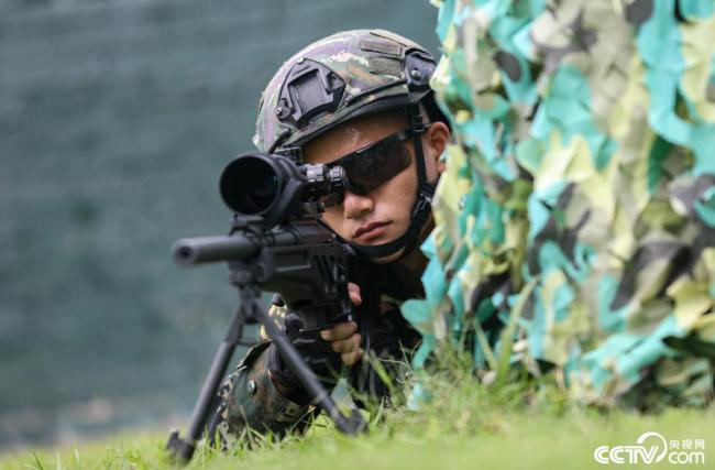 广西钦州:硝烟战场砺练特战尖兵