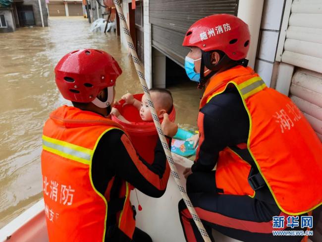 湖北:10多万人受强降雨影响