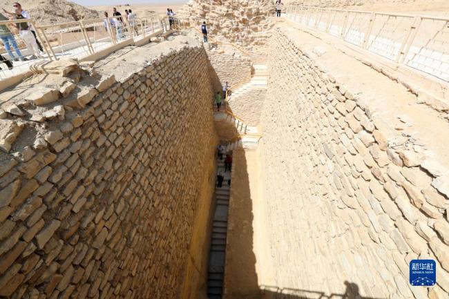 古埃及第三王朝时期一古墓向公众开放