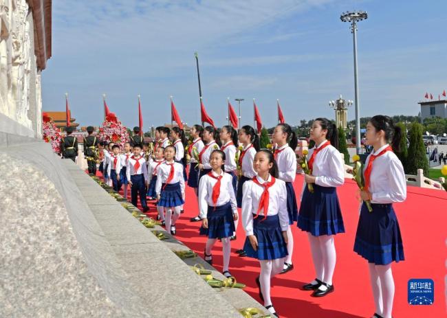 祖国和人民不会忘记——写在第八个烈士纪念日之际