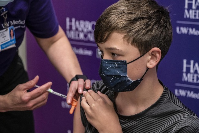 美国2名儿童被误打新冠疫苗 原计划接种流感疫苗