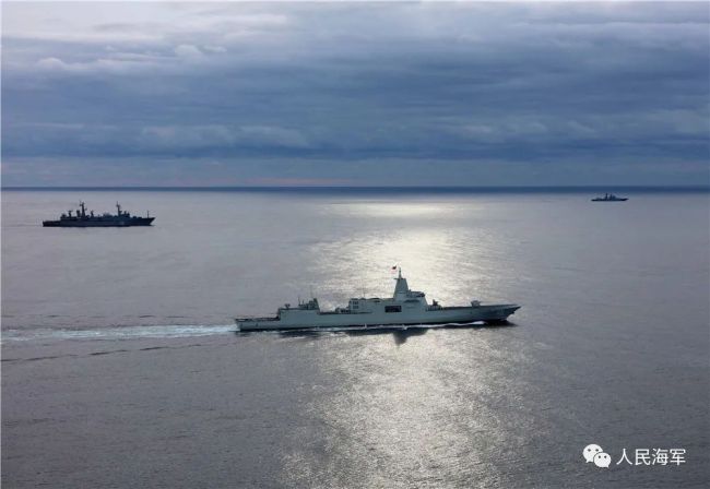 中俄海军首次海上联合巡航圆满结束
