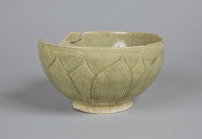 韩国出土1500年前青瓷碗 专家：最上等中国瓷器