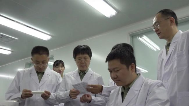 陈薇团队研制的全球首款吸入式新冠疫苗亮相