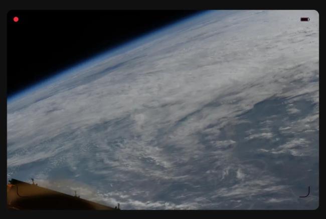 震撼！王亚平太空第一视角带你看地球