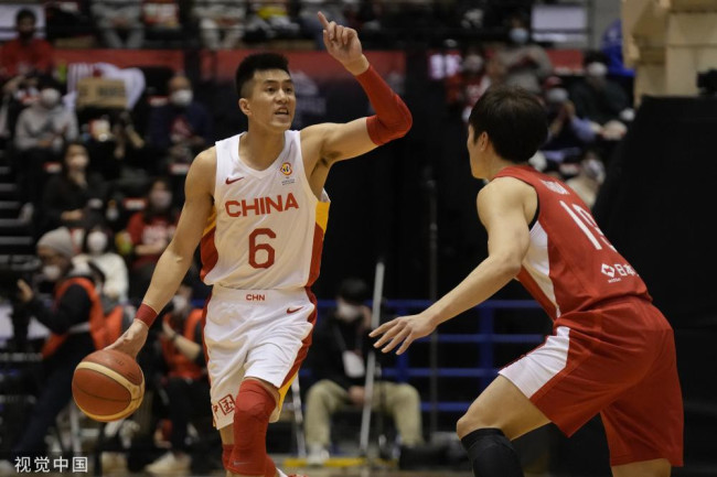 中国男篮33分大胜日本