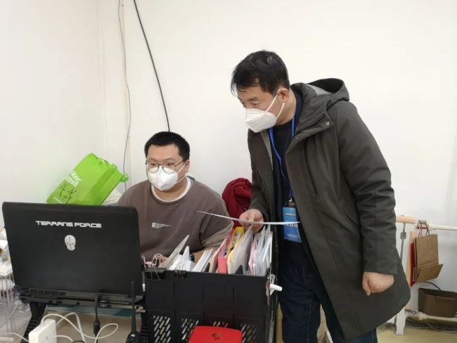 全员紧急排查！直击北京新增病例小区核酸检测现场