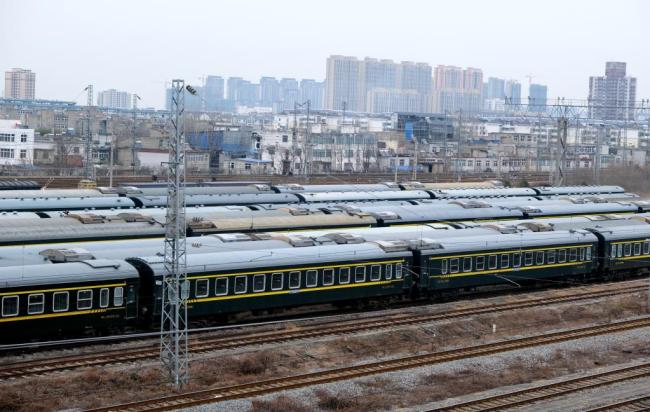 新华全媒+丨春运临时旅客列车都“住”在哪儿？