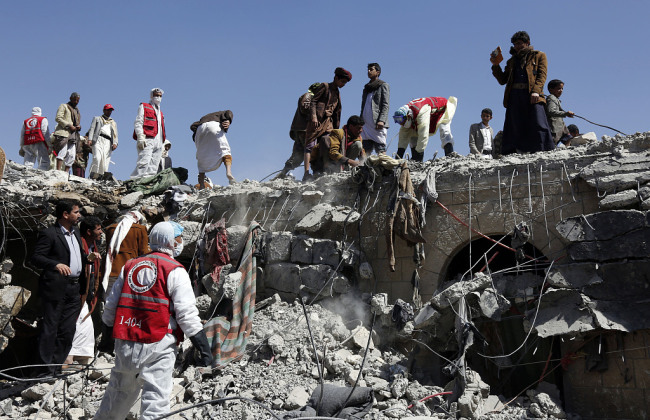 也门萨达省一监狱遭空袭 死亡人数上升至87人