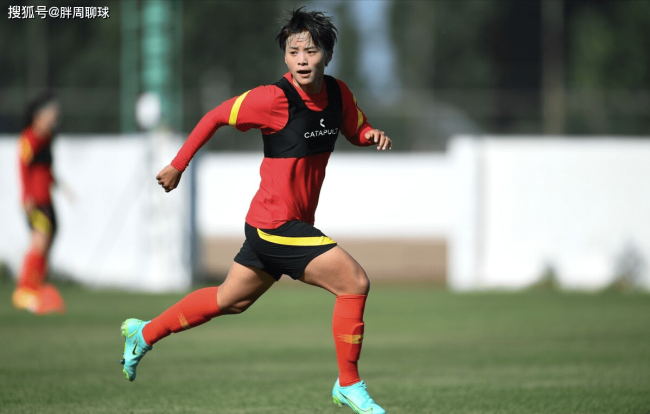 大年初六女足决战韩国，水庆霞透露王霜喜讯，亚洲杯争冠再添胜算 