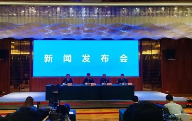 已找到黑匣子初判为舱音记录器
