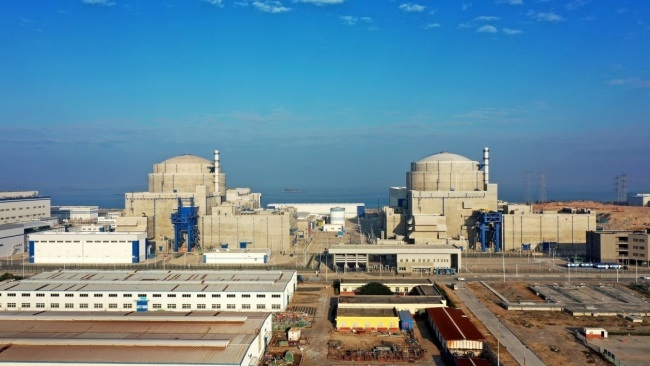 我国自主研发三代核电华龙一号示范工程建成投运
