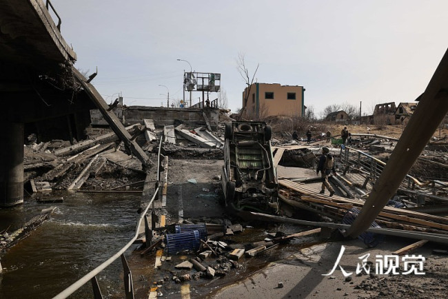 当地时间2022年3月28日，乌克兰伊尔平，当地受到摧毁。