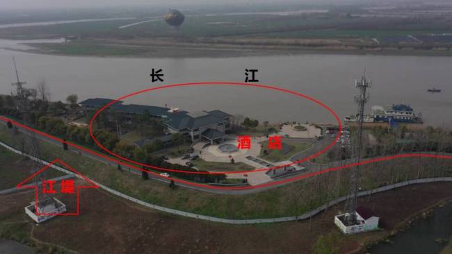 酒店竟建在长江河道内当地还以水利设施名义立项