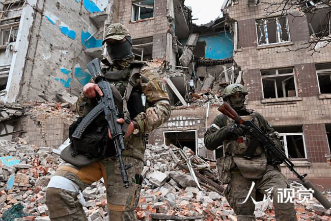 乌克兰东部地区激战持续编辑图片素材-ID:1378431410