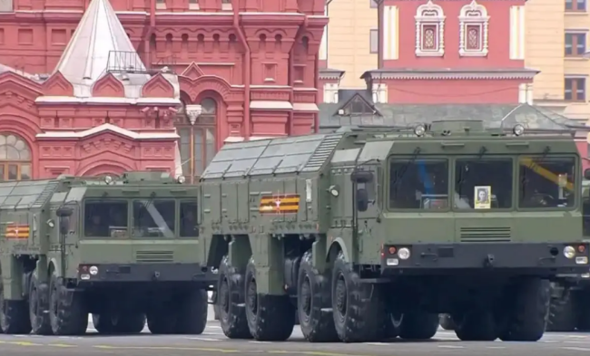 俄伊斯坎德尔导弹系统运往芬兰边境 核弹头威力惊人
