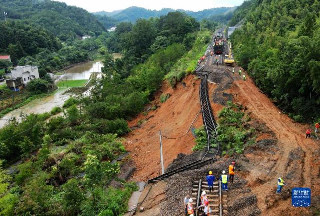 福建龙岩暴雨抗灾救灾一线直击