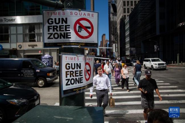 纽约时报广场设立“禁枪区”