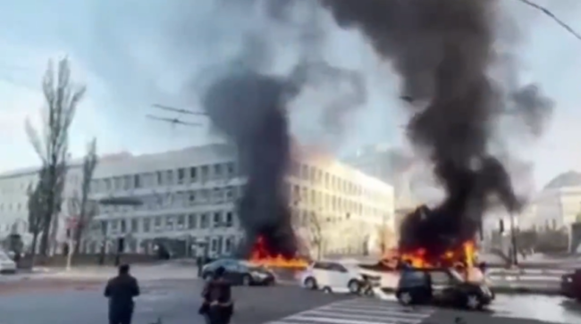 媒体：一枚导弹落在离乌克兰总统办公室不远的地方