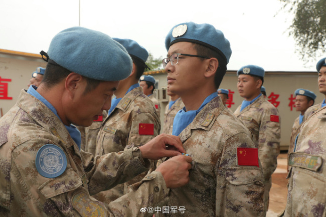 祝贺！86名中国蓝盔获联合国和平荣誉勋章
