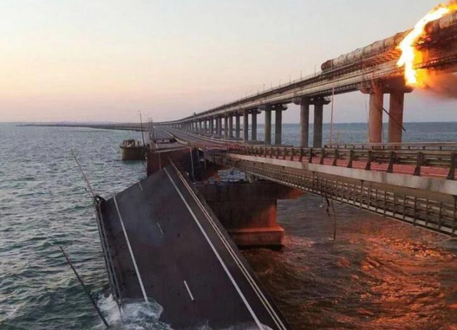 俄副总理：克里米亚大桥即将恢复货车通行