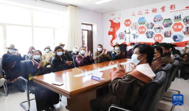 党的二十大报告在各地干部群众中引起强烈反响
