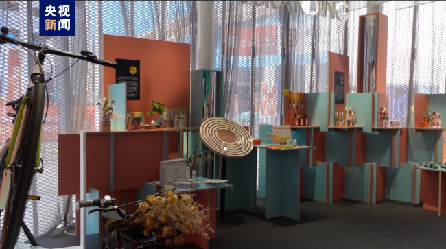 进博会上海馆登陆“四叶草”中央广场