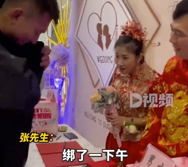 男子结婚表弟随礼千枚硬币：给娃坐摇摇车