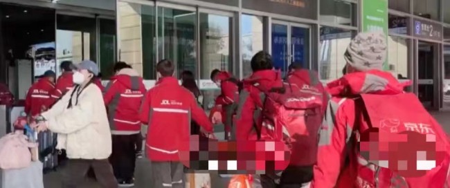 来京增援快递小哥谈近期感受