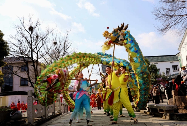 一词话新春丨欢庆