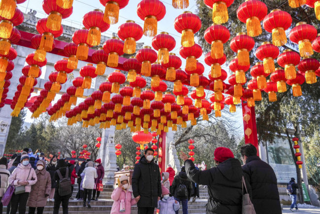 镜头里的中国年——精彩庙会 烟火大集