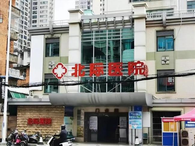87岁老人棺材内复生 亲属:席都吃了!现场曝光一片哗然