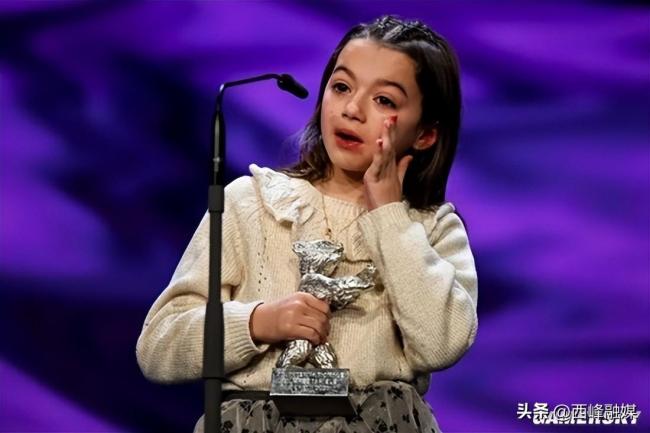 9岁小演员斩获银熊奖 成为“最年轻的影后”