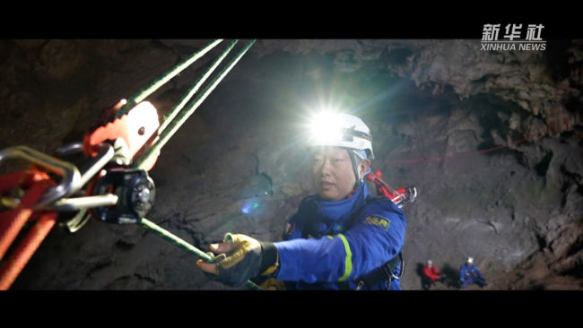 五集政论片《中国的民主》第四集《做自己的主》