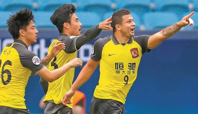 广州影豹足球俱乐部近期成立 注册资金一个亿！全新广州队即将亮相 继承谁的衣钵？