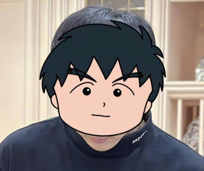 40岁金莎晒和男友同框照，男子又高厨艺又好
