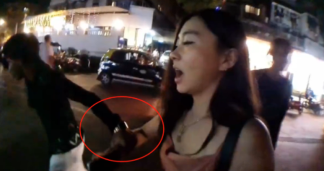 韩网红被曝骚扰泰国女性 场面不忍直视，韩使馆连发两条警示