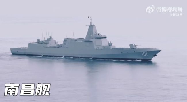 大連艦,延安艦,咸陽艦帥氣同框!第八艘055型萬噸大驅官宣