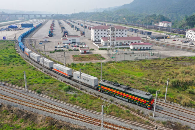数说中国·首季经济形势 | 流动中国释放生机与活力——透视2023年一季度交通运输数据