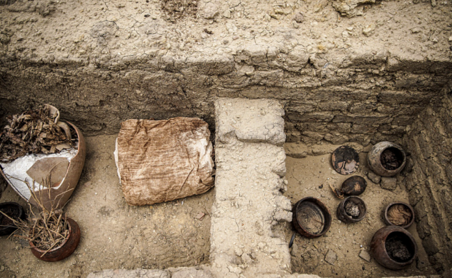 塞加拉发现两木乃伊作坊 是迄今埃及发现的“最大最完整的”木乃伊作坊 