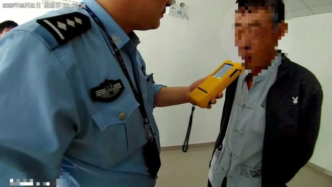 拖拉机手“隔夜酒驾”被查，罚款1500元记12分  暂扣6个月驾驶证