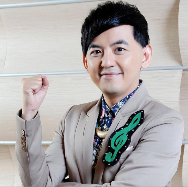 黄子佼发视频承认性骚扰 自曝早已秃头大喊“我活该”