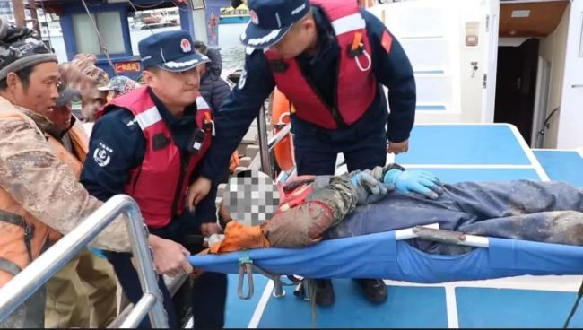 海警“龙舟”护万里海疆