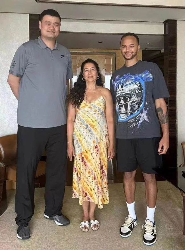 中国男篮迎首位归化球员，他是李凯尔，也是NBA球员凯尔·安德森