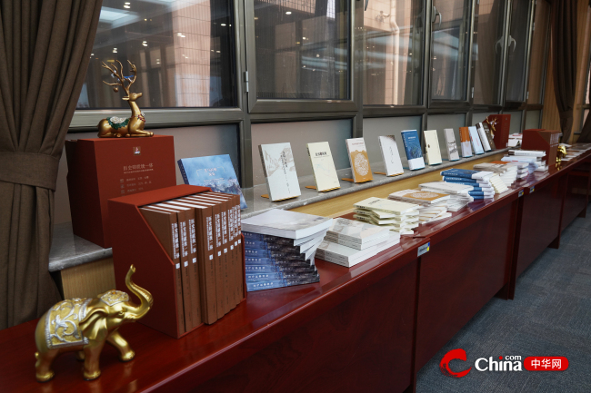 《历史铸就统一体》新书发布会于京成功举办