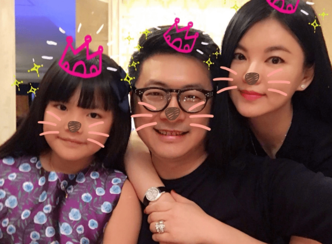 王诗龄黄多多画作被拿来比较，，王诗龄画风清新黄多多显得很抽象