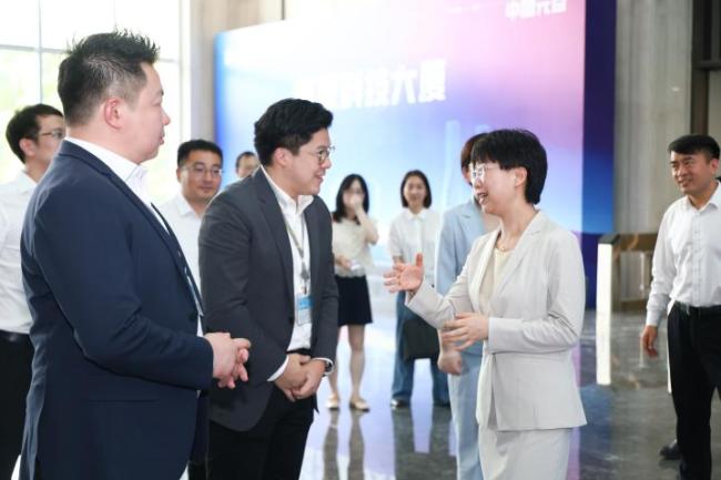 霍启刚到访杭州称值得香港借鉴 共同打造“中国元谷”